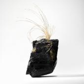 Susanne Elstner, Brosche 'aus der Asche'