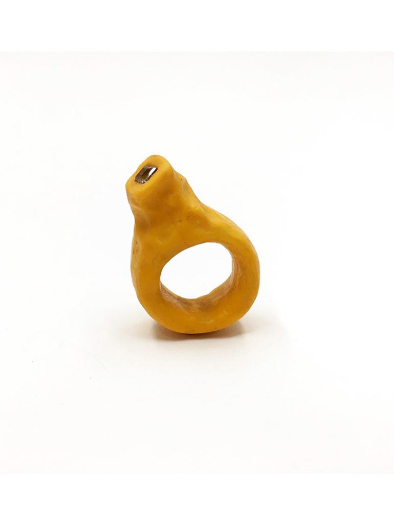 Petra Brenner, Glasring, 'Mineralien 6', gelb, Glasguss