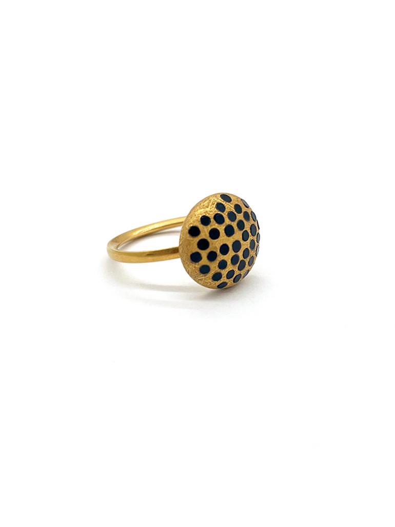 Christa Lühtje, Ring , Gold, Onyxpunkte